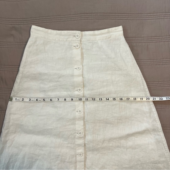 Paris Atelier & Other Stories Cream Button-Front A-Line Linen Skirt - Picture 8 of 9